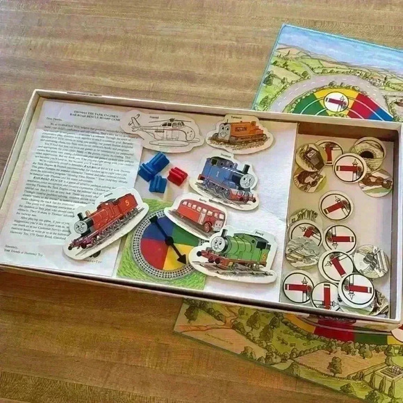 Vintage 1992 Thomas the Tank Engine's Railroad Rescue Board Game - Picture 5 of 7